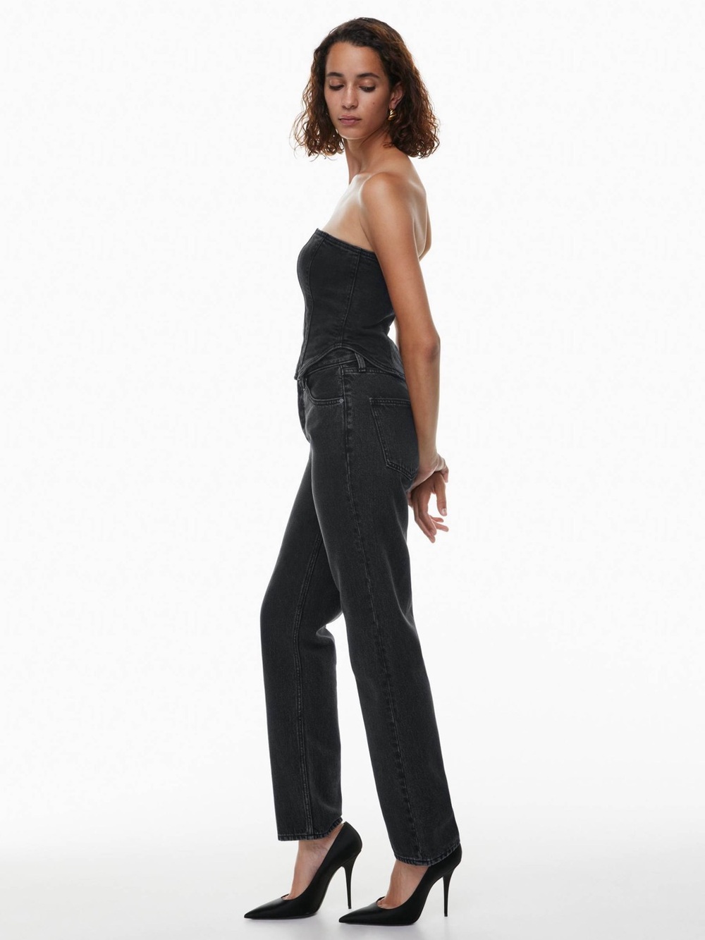Aritzia Denim Forum 90s Joni High Rise Loose Jeans - Black